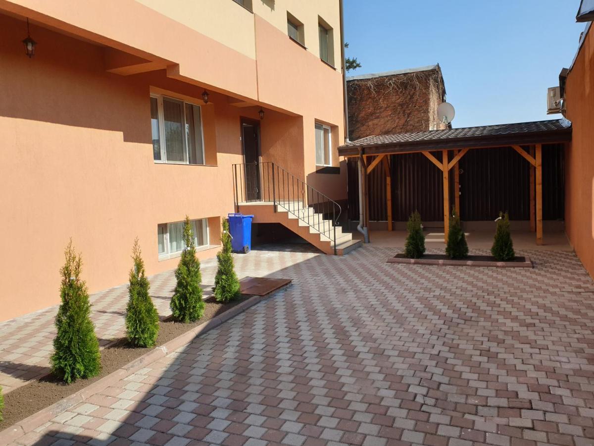 Apartment Villa Bucharest Exterior photo